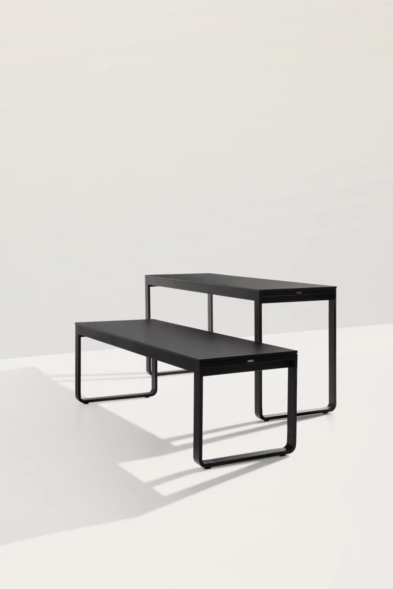 Hochtisch Flow schwarz 230x80x110cm outdoor