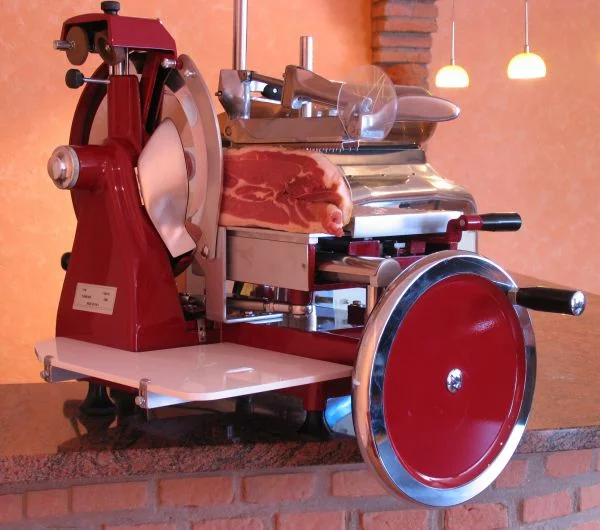 Aufschnittmaschine Nostalgica rot